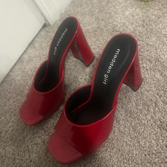 Steve Madden heels - Picture 1 of 4